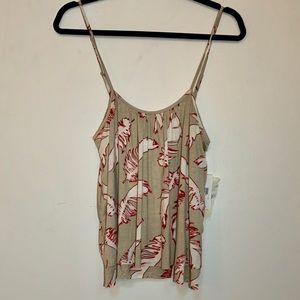 NWT Kensie Pieces green & red tank.